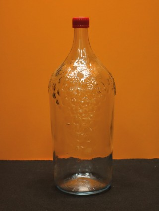 Бутыль стеклянная «Виноград» (2 л.)